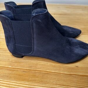 Pedro Garcia Navy Blue Suede Ankle Booties Size 38.5 $595 MSRP